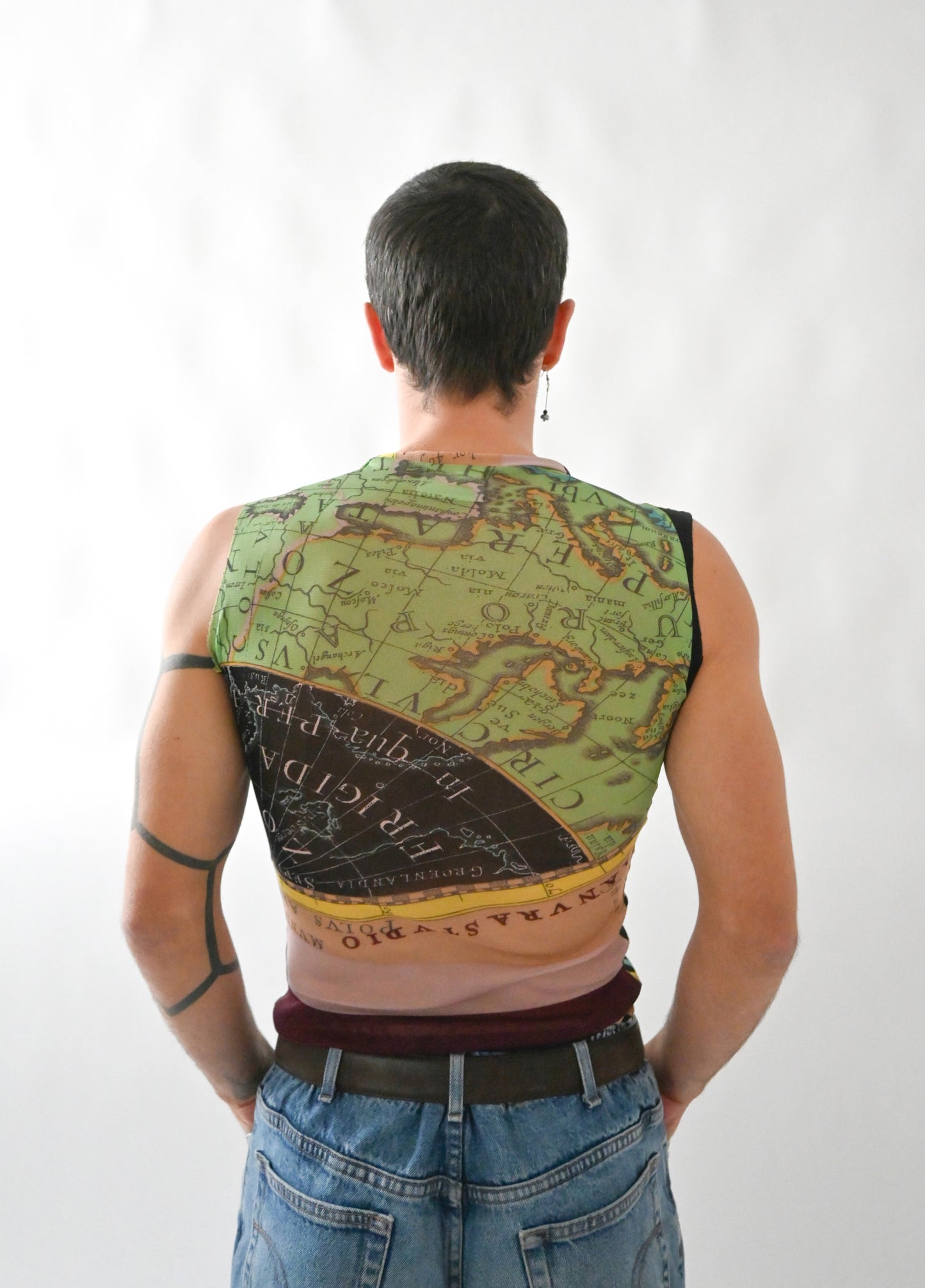 Top MAP-MONDE sans manches